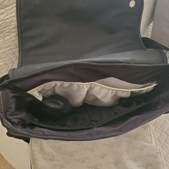 ARMANI BABY Diaper Changing Messenger Bag - Condition Showroom Never used. - Picture 8 of 13